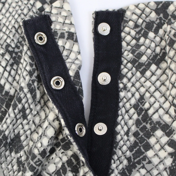 Gray Snakeskin Pattern Snap Closure Maxi Skirt Women's Size XS