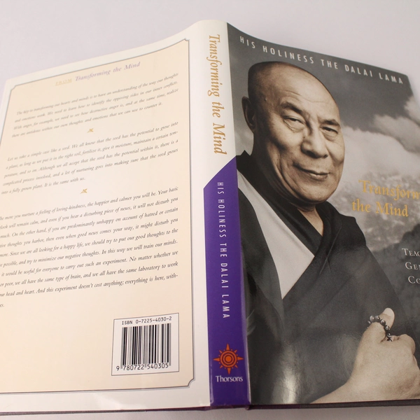 Transforming the Mind: Teachings on Generating Compassion by the Dalai Lama