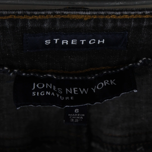 Jones New York Women's Stretch Black Jeans Size 6 Mid Rise Straight Leg