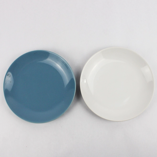 Lot of 2 Stoneware Salad Plates Blue And White 7.5 Inch Japan