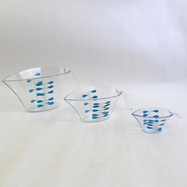 Set of Trudeau Clear Plastic Measuring Cups 1/4 to 2 Cups