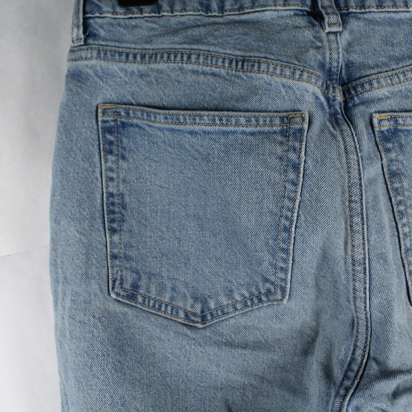 H&M Women's Light Wash Straight Leg High Rise Blue Jeans Size 8