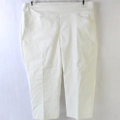 Christopher & Banks Slimming White Capris 4P - Very Good Condition