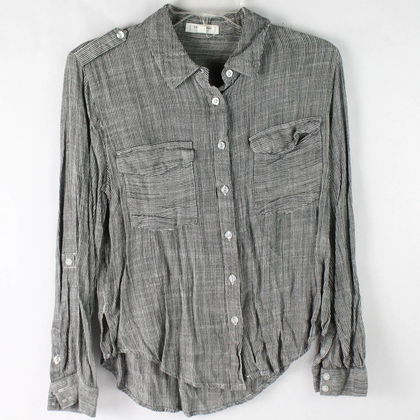 Day To Day Gray Striped Button-Up Shirt Women's Size Small