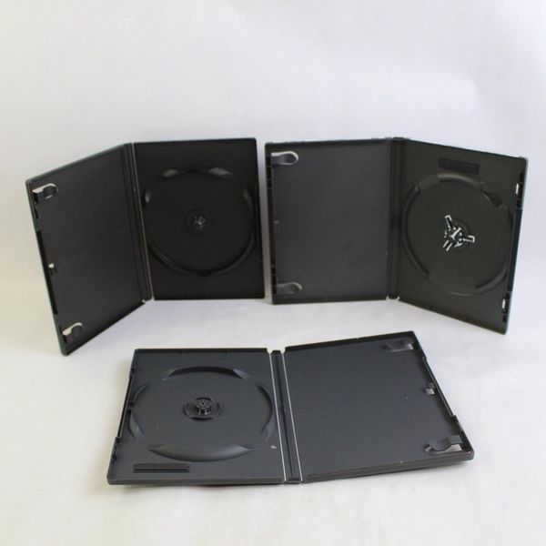 Lot of 16 Black and Clear Replacement DVD Cases