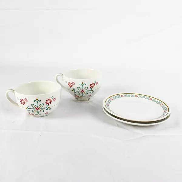 Starbucks 2006 Teacup & Saucer Gift Set 2 Cups w/ Saucers & Lacquered Wood Tray