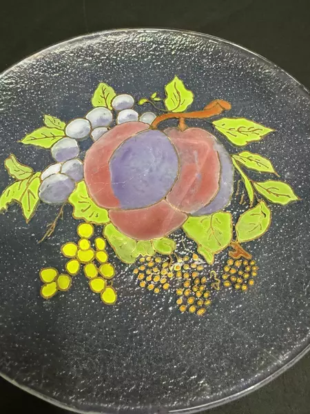 Hand-Painted 9.5" Textured Glass Plate with Plum & Grape Design