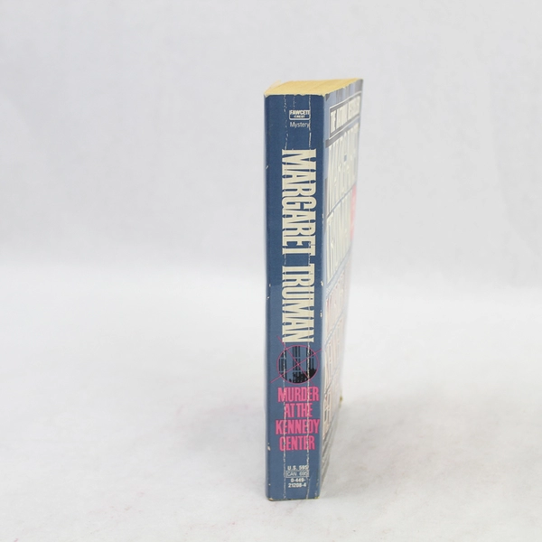 Murder at the Kennedy Center by Margaret Truman 1989 Paperback Mystery Novel