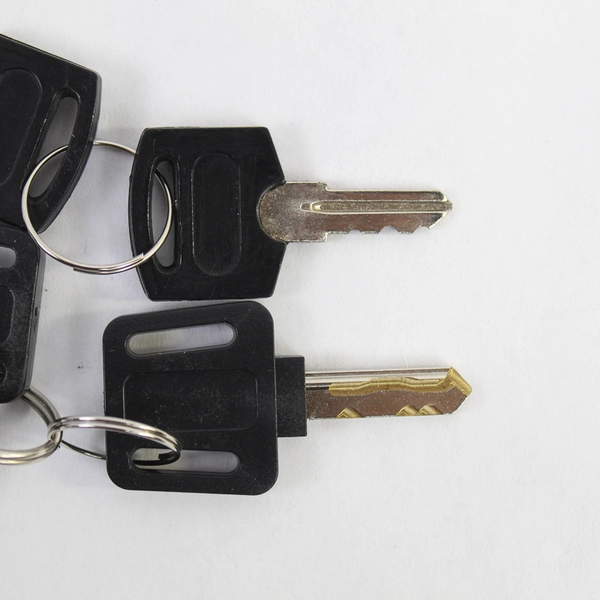 Lot of 5 Office Furniture Replacement Keys L01278 - Good Condition