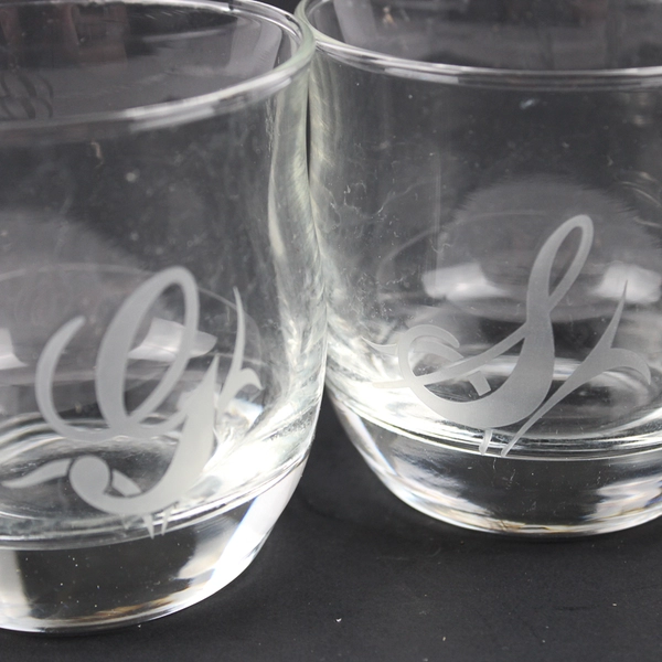 Set of 2 Flat Bottom Crystal Wine Glasses Etched Monograms S And G