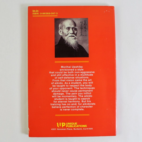 The Essence of Aikido by Bill Sosa & Bryan Robbins 1987 PB - Pre-Owned Book