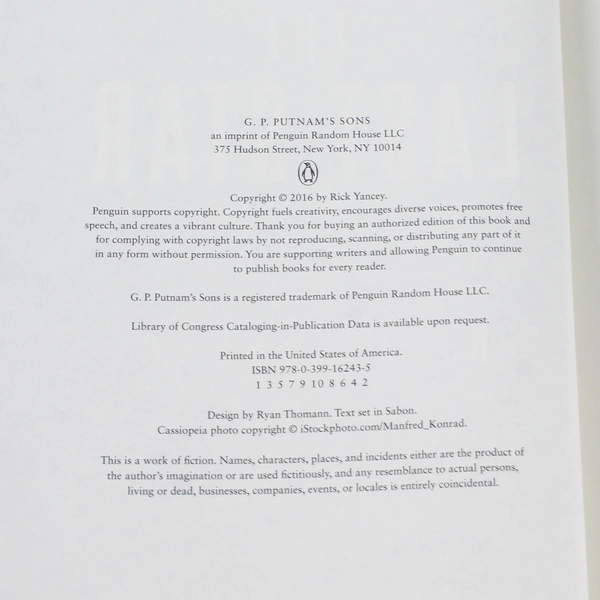 The Last Star by Rick Yancey 2016 Hardcover, Good Condition, Dust Jacket Tear