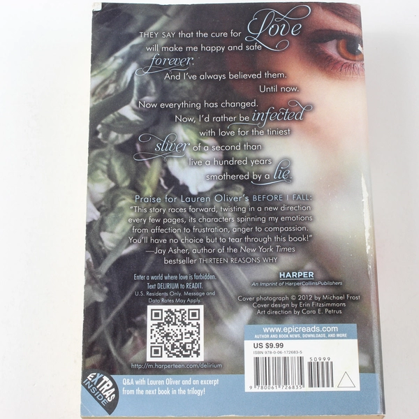 Delirium by Lauren Oliver 2016 Paperback - Romance & Drama, Good Condition