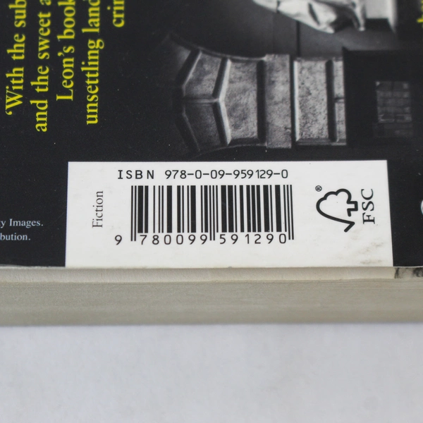 By Its Cover by Donna Leon 2015 Paperback Sunday Times Bestseller