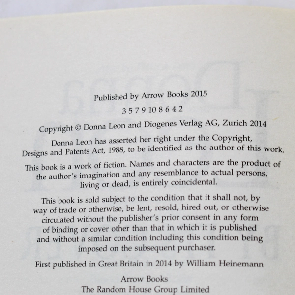 By Its Cover by Donna Leon 2015 Paperback Sunday Times Bestseller