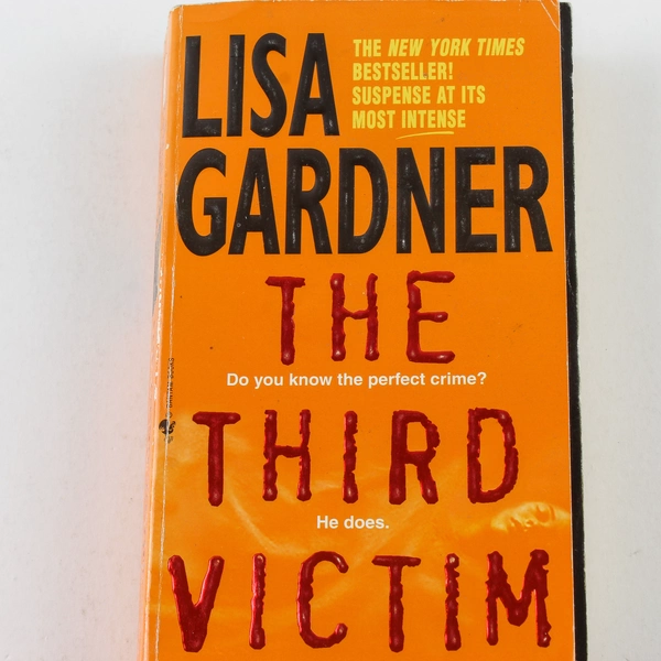 The Third Victim by Lisa Gardner 2001 Paperback