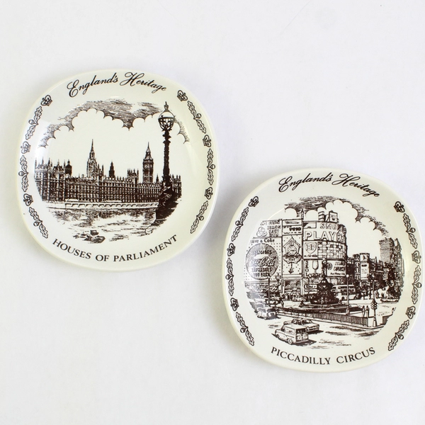 Lot of 2 Vintage J.H. Weatherby And Sons England's Heritage Plates 