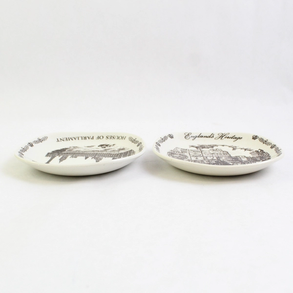 Lot of 2 Vintage J.H. Weatherby And Sons England's Heritage Plates 