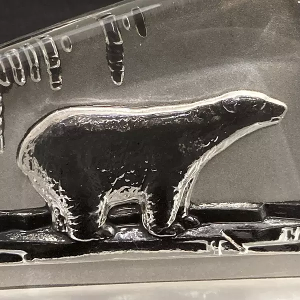 Vintage 3D Etched Crystal Polar Bear Paperweight 4.5" Gift for Animal Lovers