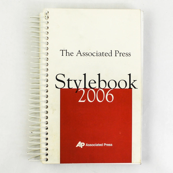 The Associated Press Stylebook 2006 by Norm Goldstein - Pre-Owned, Worn Cover
