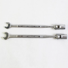 Lot of 2 Fleetwood 3/8 and 7/16 Flex Head Socket Wrenches