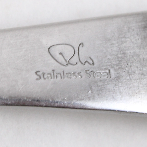 Lot of 8 Robert Welch Ammonite Satin 7 5/8" Place Oval Soup Spoons Stainless