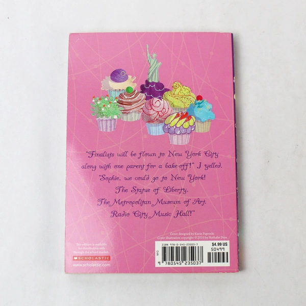 It's Raining Cupcakes by Lisa Schroeder 2010 Scholastic Paperback