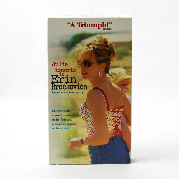 Erin Brockovich VHS 2000 Julia Roberts Docudrama - Good Condition, As-Is