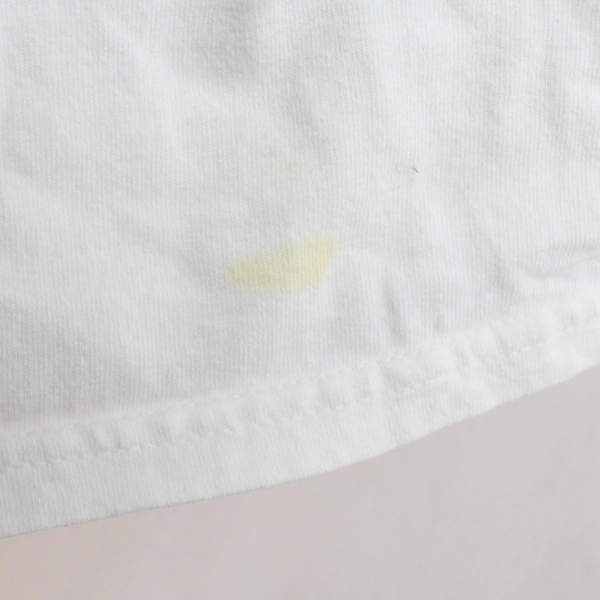 Gildan Activewear Unisex Medium White Short Sleeve Go Wild St James T-Shirt