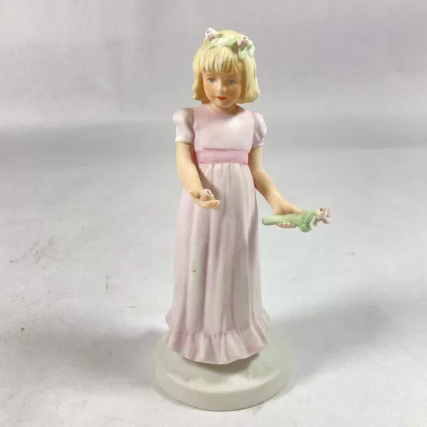 Vintage 1982 Roman Ceramica Excelsis Flower Girl Figurine #3032 6.5" Tall