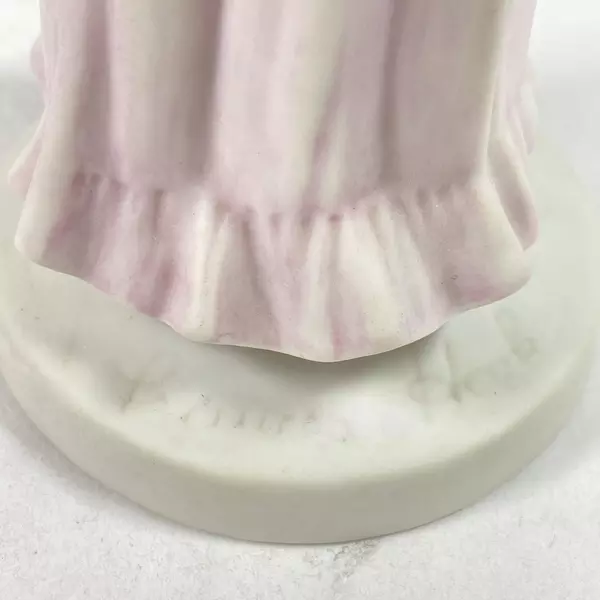 Vintage 1982 Roman Ceramica Excelsis Flower Girl Figurine #3032 6.5" Tall