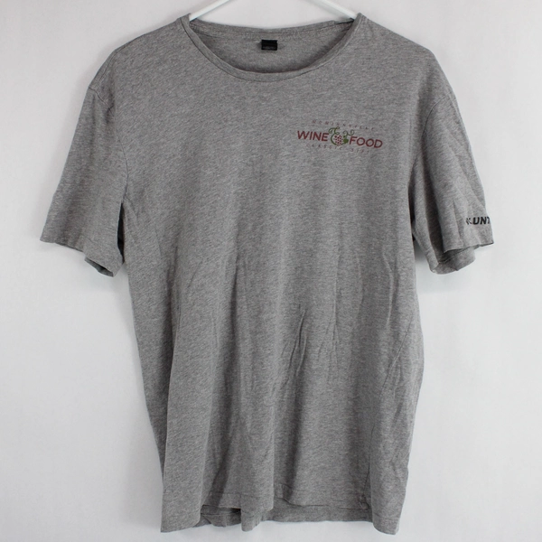 District Perfect Weight Women's Gray Short Sleeve T-Shirt Wind & Food Size M