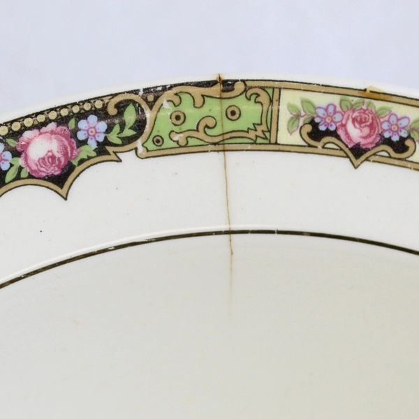 Vintage Edwin Knowles Chartreus Bowl 7.5" Flawed