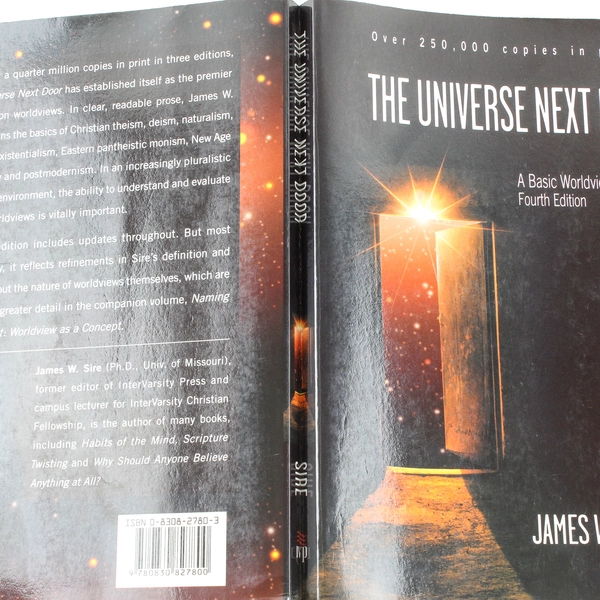 The Universe Next Door by James W. Sire 2004 Paperback Good Condition