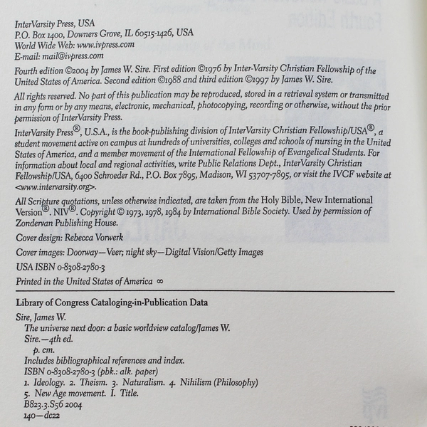 The Universe Next Door by James W. Sire 2004 Paperback Good Condition