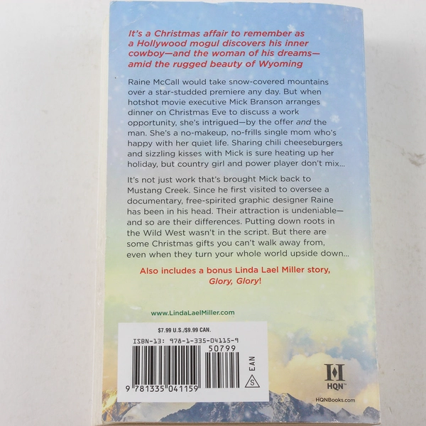 A Snow Country Christmas by Linda Lael Miller Paperback - Good Condition