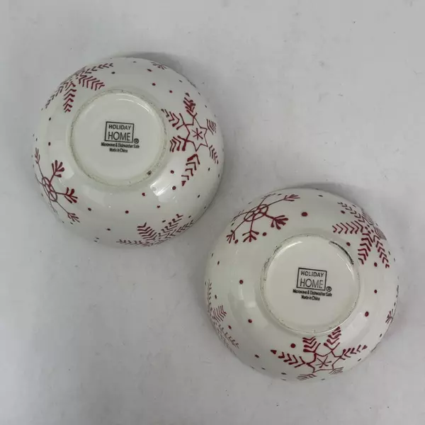 Set of 2 Holiday Home White Ceramic Cereal Bowls With Red Snowflakes