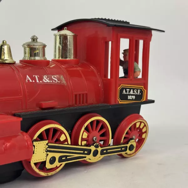 Vintage Big Rig Bump N Go Battery Operated Locomotive AT&SF 1079