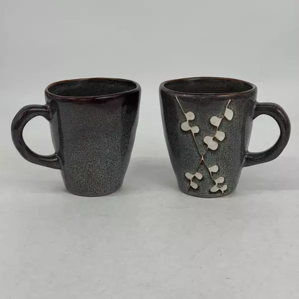 Set of 2 Oneida Cherry Blossom Coffee Cups Green With Brown Trim