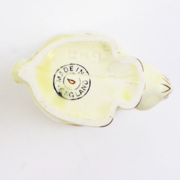 Vintage Bunny Rabbit Hand-Painted Ceramic Egg Cup Made in England