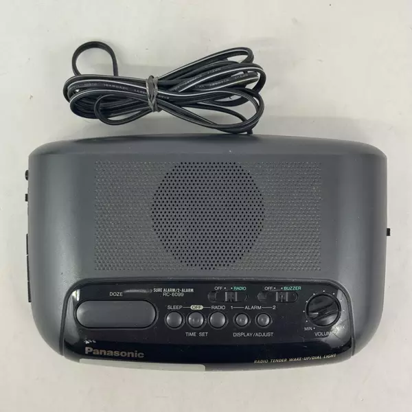 Panasonic Model RC-5099 AM-FM Alarm Clock Radio
