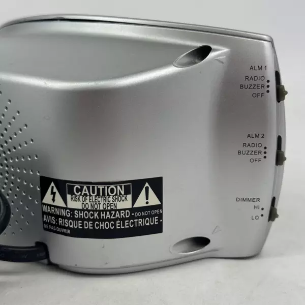 Emerson Research SmartSet Dual Alarm Clock AM/FM Radio CKS3029