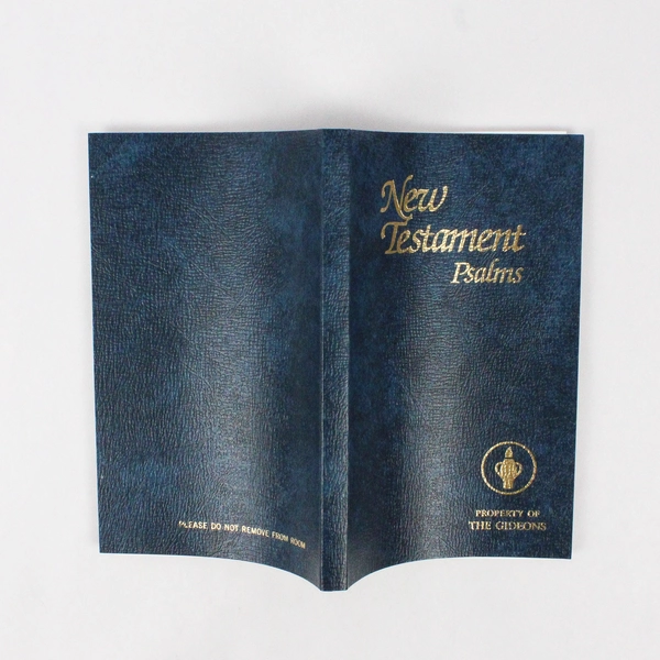 Vintage The Gideons' New Testament Psalms 1961 Soft Cover