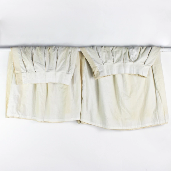 Set Of 2 Matching Unbranded Cream White Lined Fabric Curtains 42" x 44"