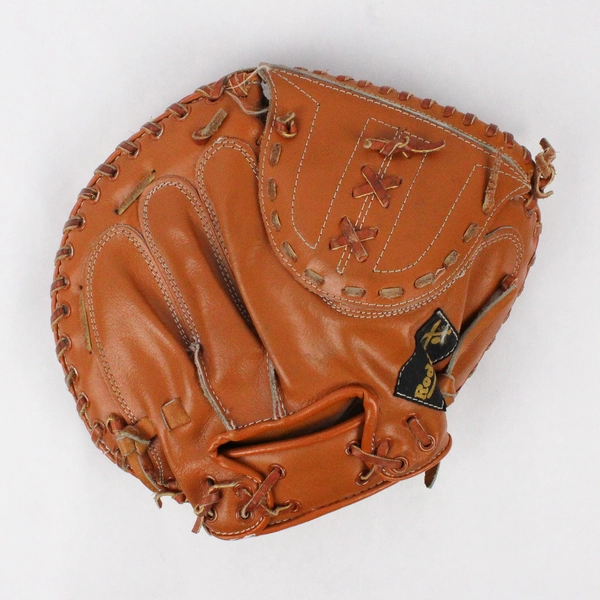 Roddy Brown Leather Right Handed Catcher's Mitt Professional Style SKN 800368