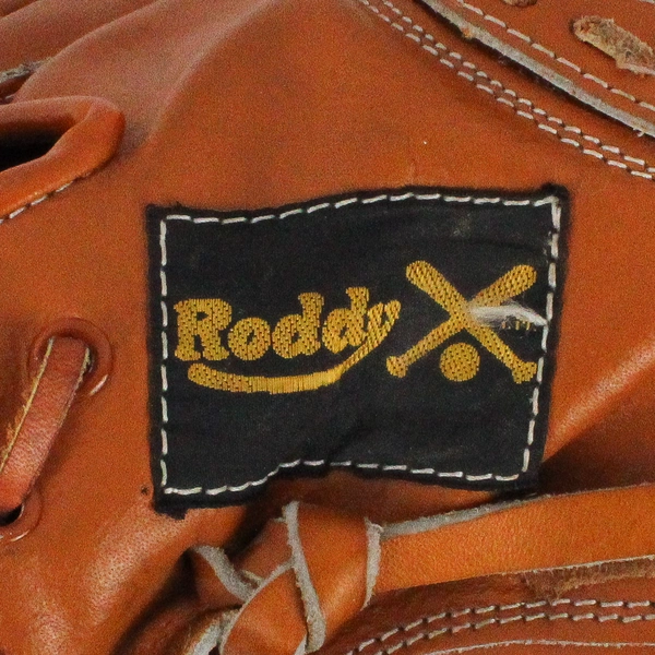 Roddy Brown Leather Right Handed Catcher's Mitt Professional Style SKN 800368