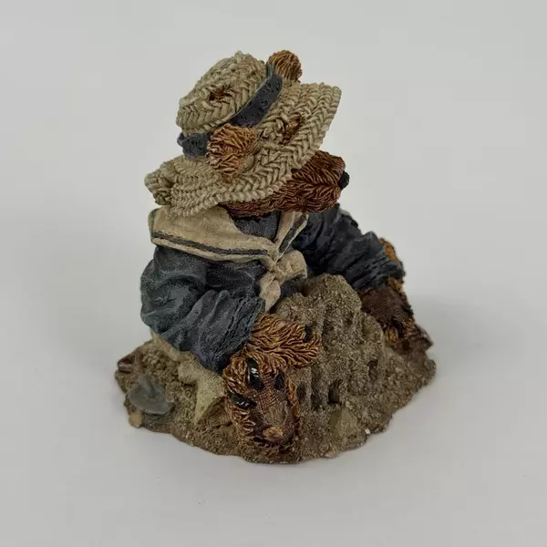 1993 Boyds Bears & Friends Figurine Forget Not That The Earth Delights To Feel L