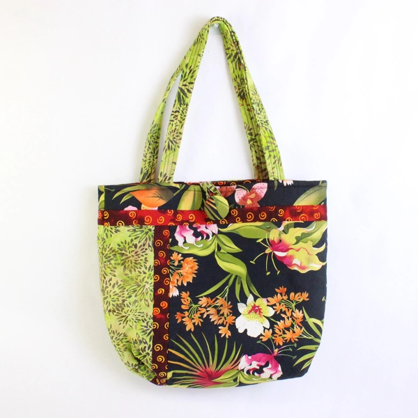 Beachy Tropical Floral Pattern Patchwork Tote Bag