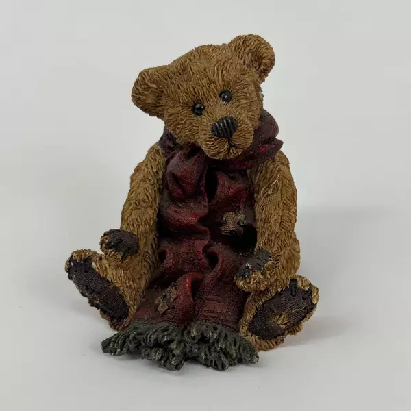 1993 Boyds Bears and Friends Grenville with Red Scarf Figurine 2003-2008