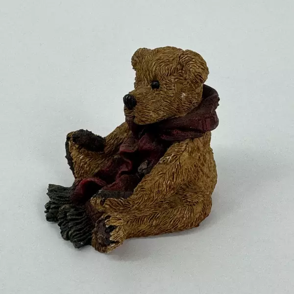 1993 Boyds Bears and Friends Grenville with Red Scarf Figurine 2003-2008